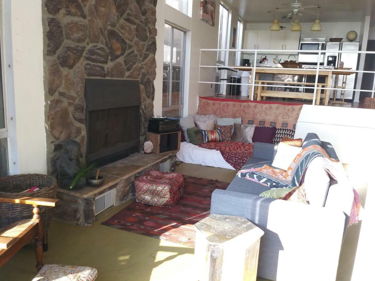 Ocean Front Vortex Female Hostel Private Rooms Free Bikes Лос-Анджелес Экстерьер фото